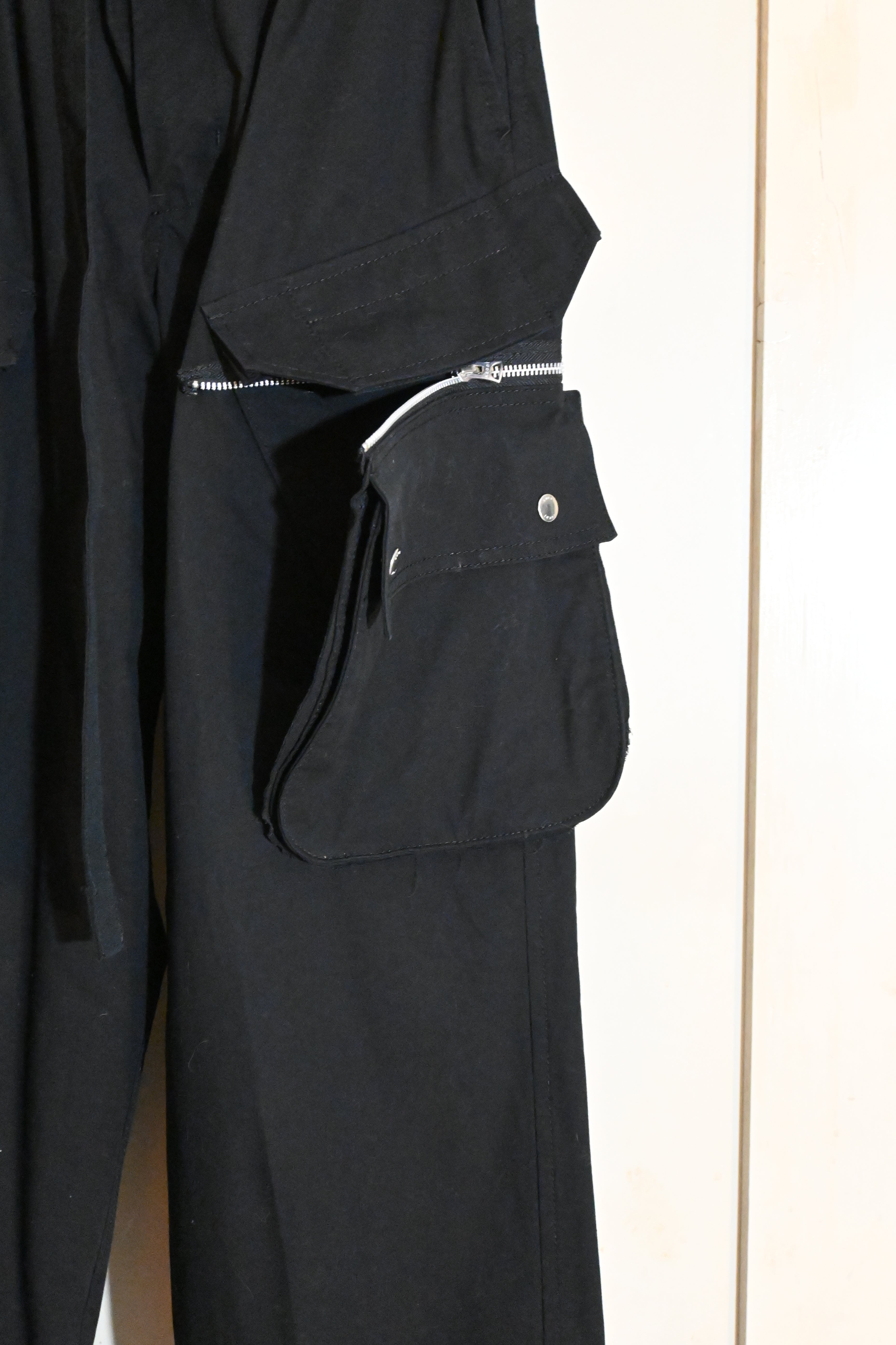 sacai Black Cargo Pants – Japanese Designer (Size 3)