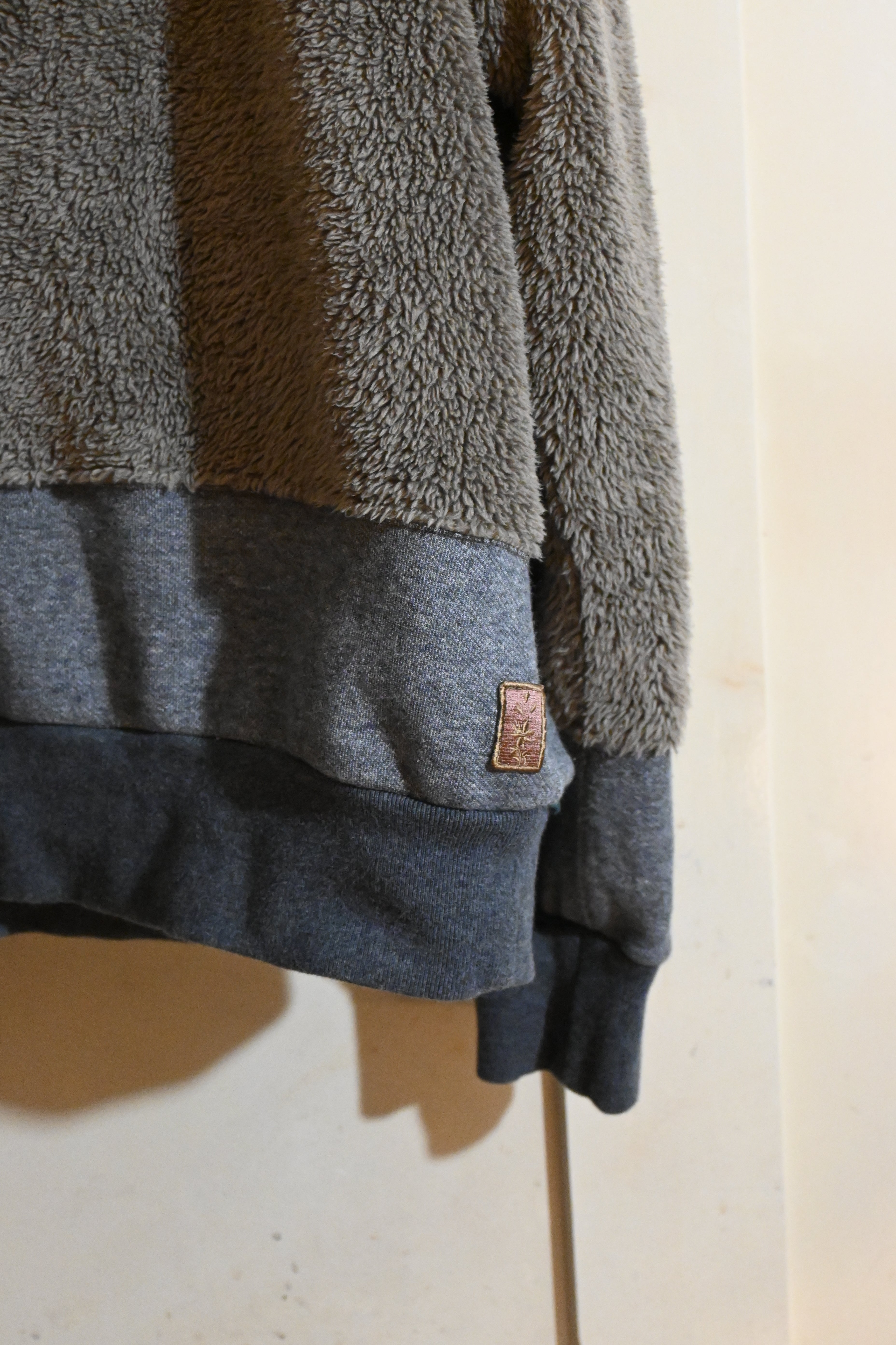 MEA GRATIA Tokyo Fuzzy Sweatshirt – Made in Japan (Size 2)