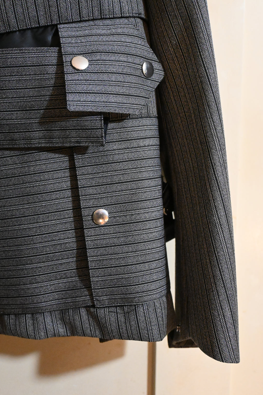 TAMME Grey Wool Blend Jacket – Made in Japan (Size L)