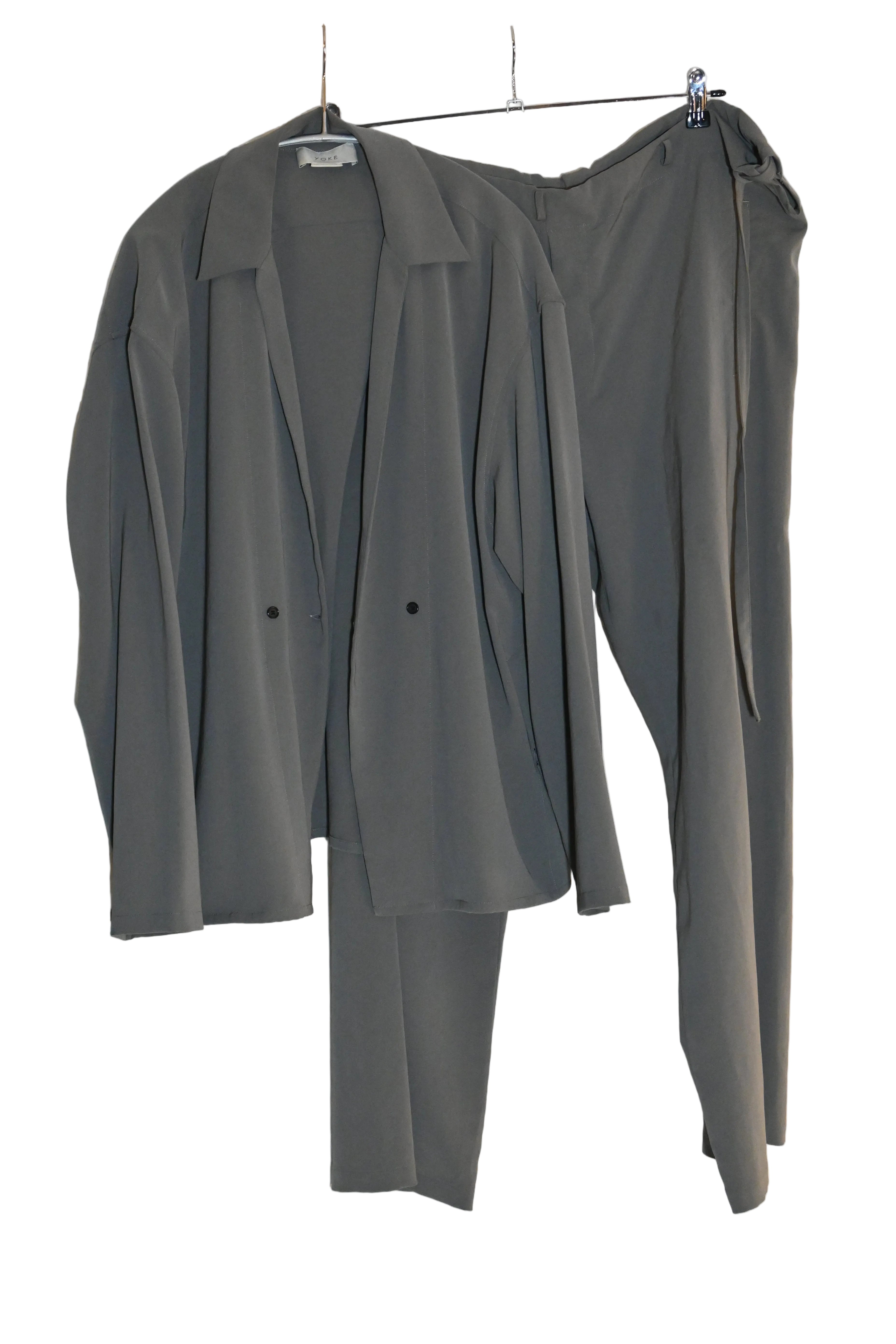 YOKE Tailored Set-Up Suit – Blazer & Pants Grey (Size M)
