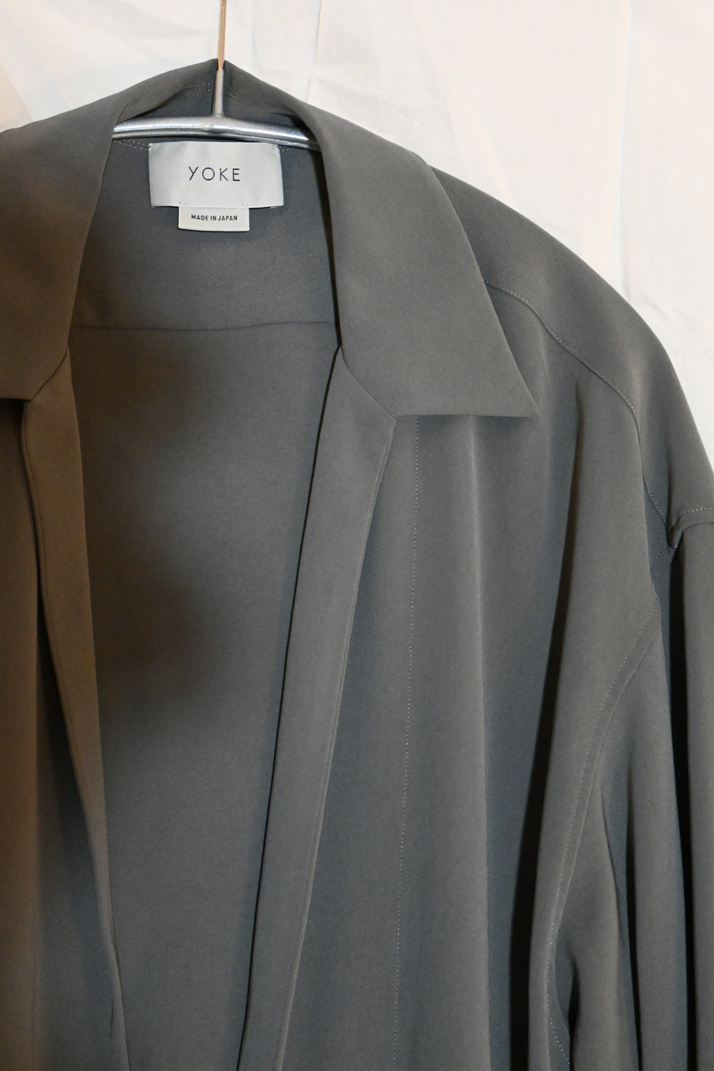 YOKE Tailored Set-Up Suit – Blazer & Pants Grey (Size M)